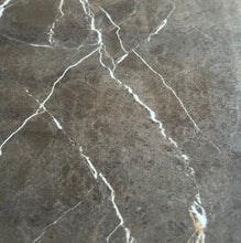 Cargar imagen en el visor de la galería, PORCELANATO 60x60 BRILLO XS615TD $10.990 m2
